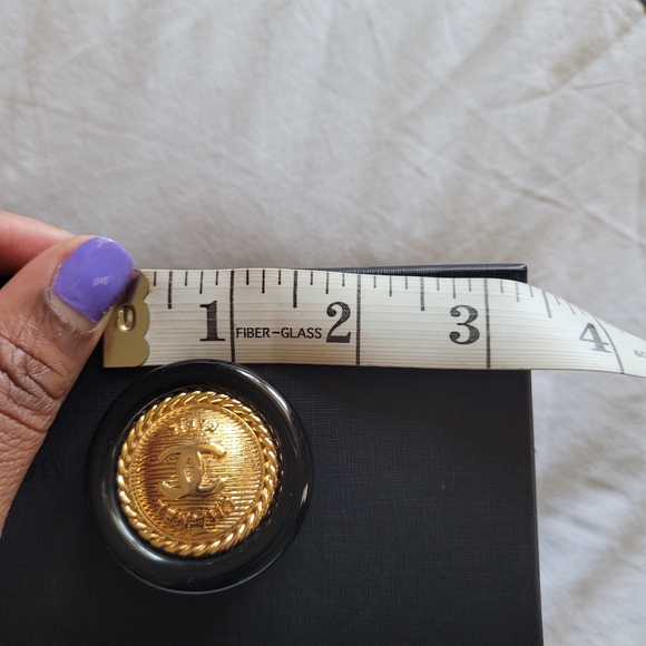 Chanel Brooch - Picture 3 of 12